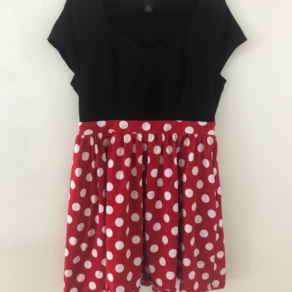 Minnie Mouse cosplay dress from hot topic